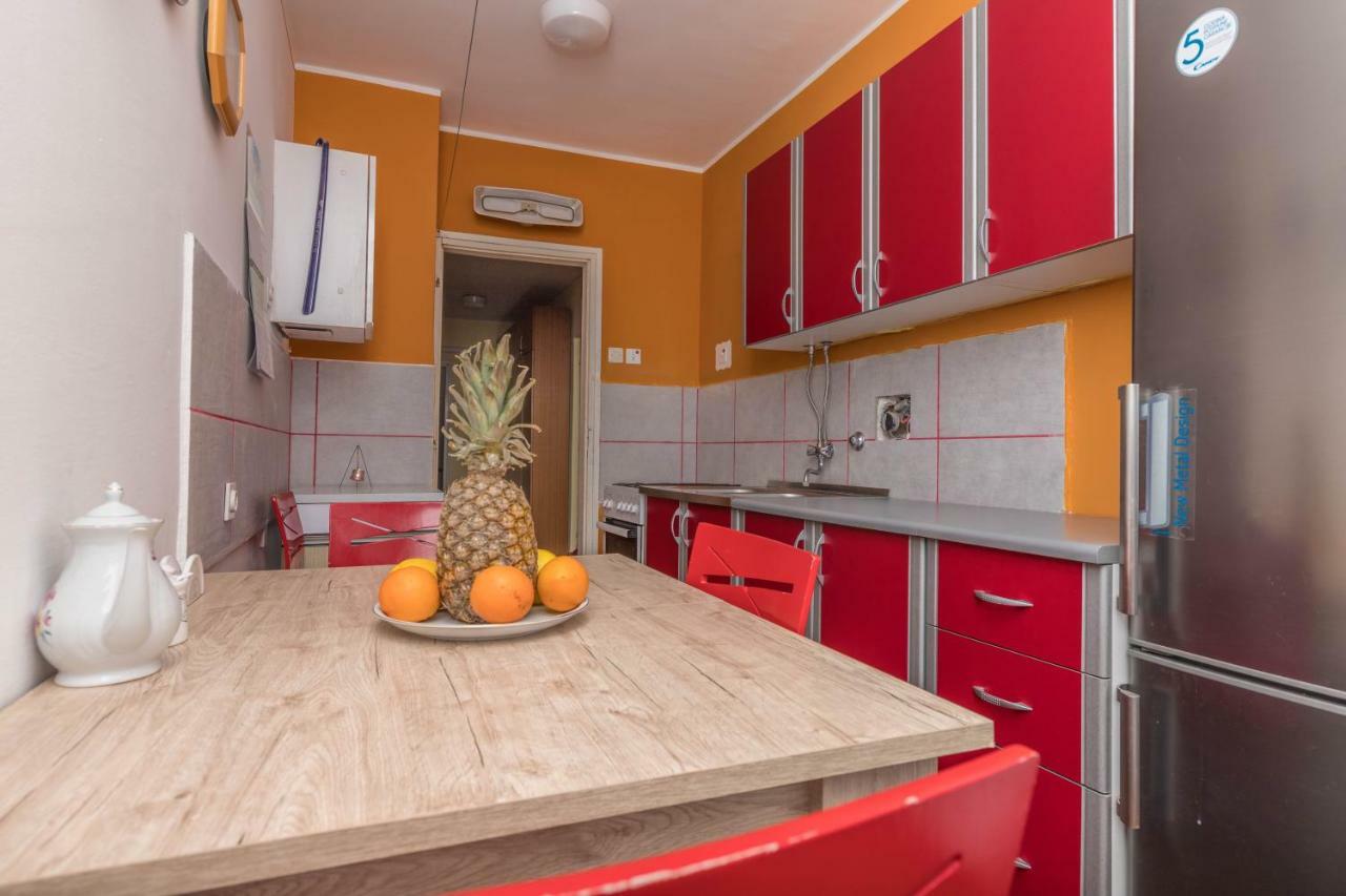 Apartment Center Crikvenica Exteriör bild